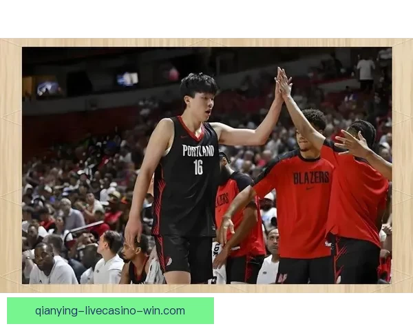 13分钟轰6+11+3帽太阳新秀崛起已稳主力轮换领先杨瀚森